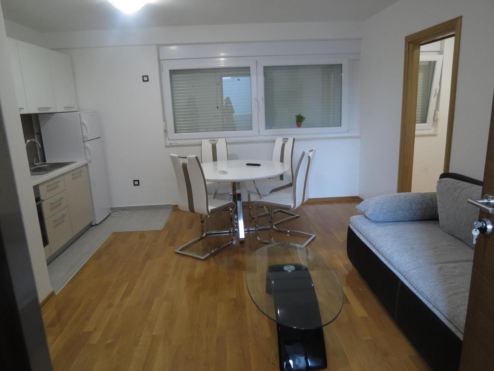 Apartments Nika Sukosan Bagian luar foto